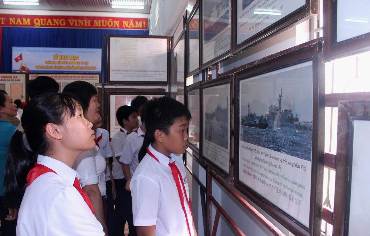 Trưng bày tư liệu về Hoàng Sa, Trường Sa của Việt Nam tại Bình Thuận
